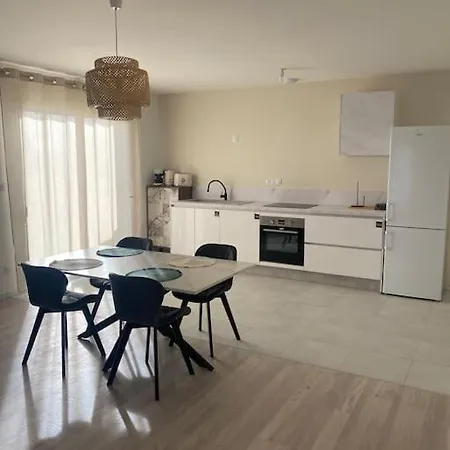 Maison By Sana Proche Du